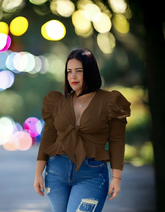 Blusa Roma mocha mousse
